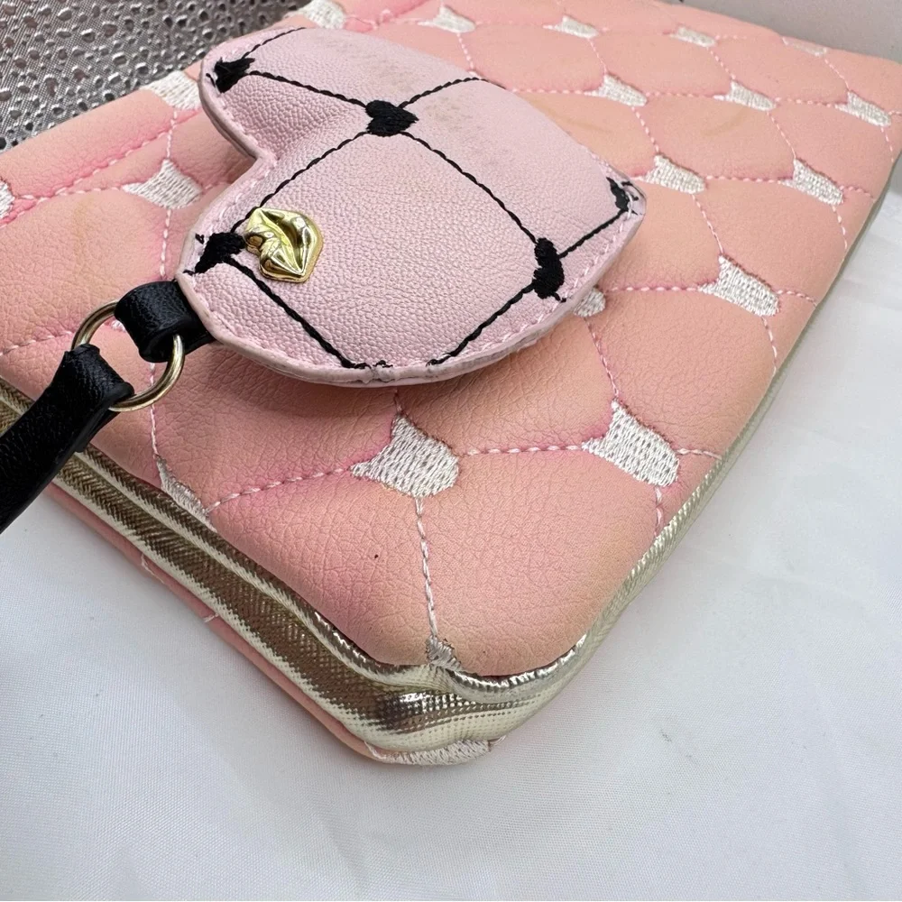 Betsey Johnson Love Betsey Pink Cat Quilted Clutch with Heart‎ Charm